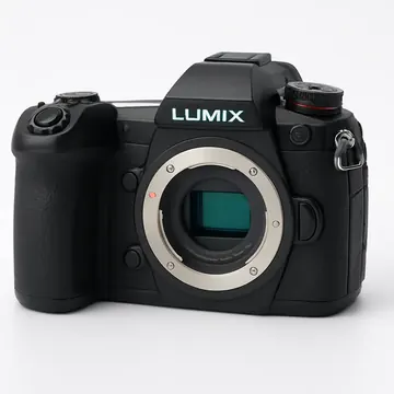 LUMIX G9