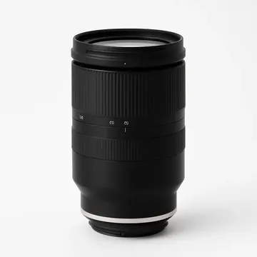 タムロン 28-75mm F/2.8 Di III RXD (Model A036)