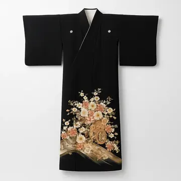黒留袖・花車柄