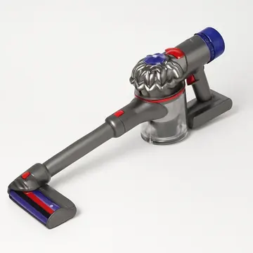 Dyson V8