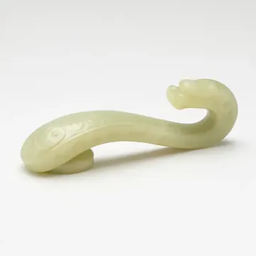 翡翠帯鉤（漢代）